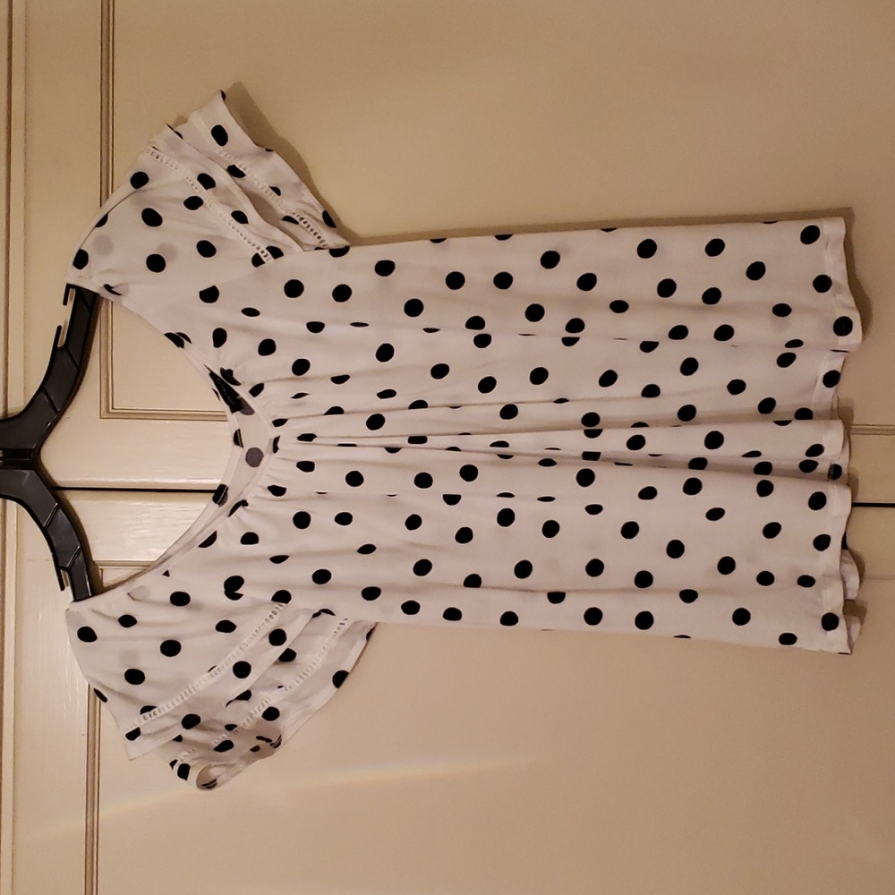 Ann Taylor casual shirt w/ short ruffle sleeves